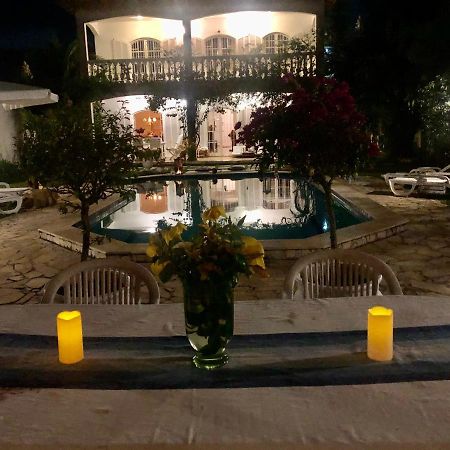 Villa Saint Tropez Cabo Frio Eksteriør bilde