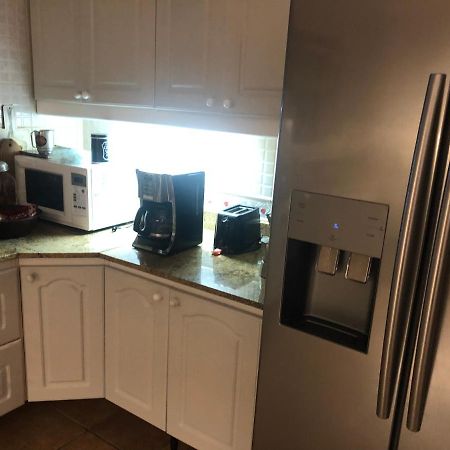 Villa Saint Tropez Cabo Frio Eksteriør bilde