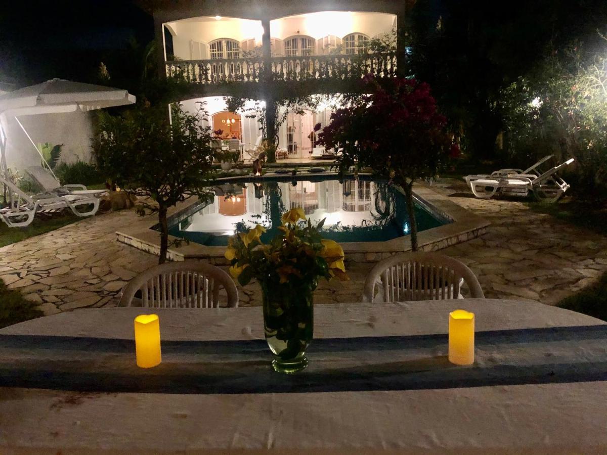 Villa Saint Tropez Cabo Frio Eksteriør bilde