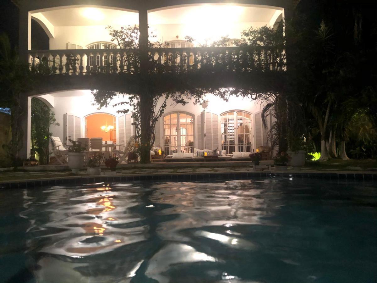 Villa Saint Tropez Cabo Frio Eksteriør bilde