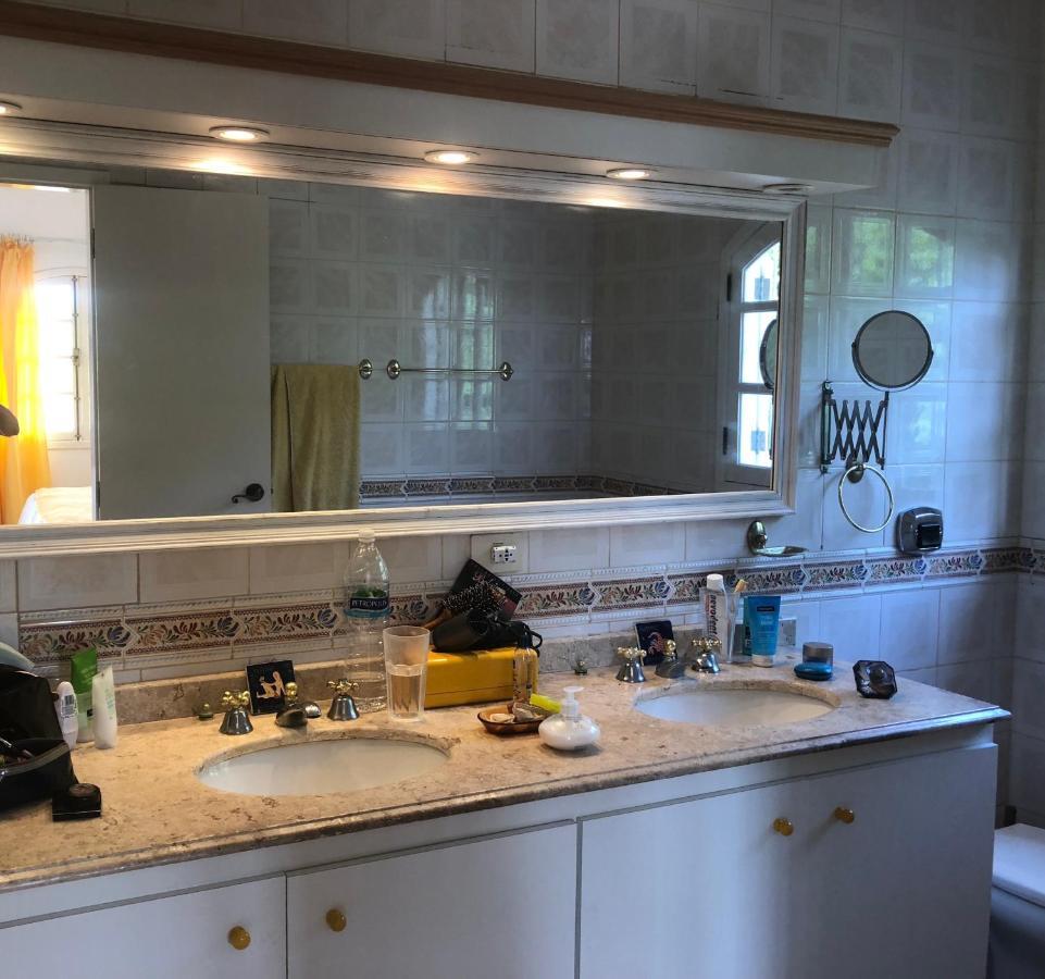 Villa Saint Tropez Cabo Frio Eksteriør bilde