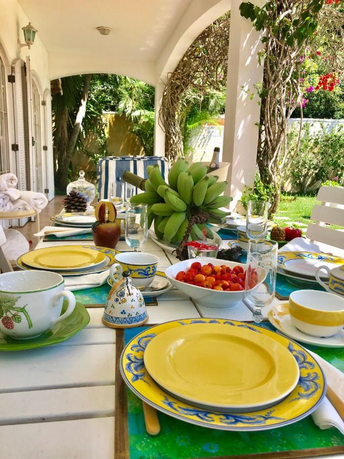 Villa Saint Tropez Cabo Frio Eksteriør bilde